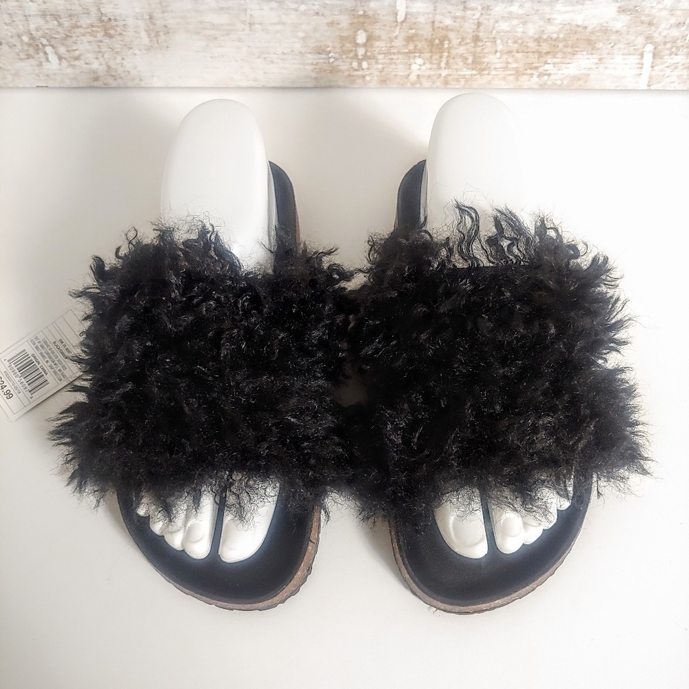 Women's ember two band faux fur slide sandal Sz. 6
